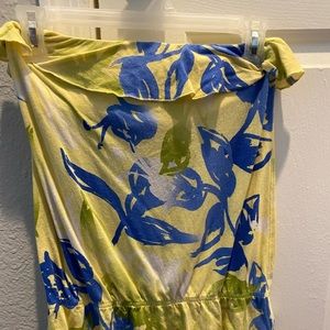 strapless blue and yellow top